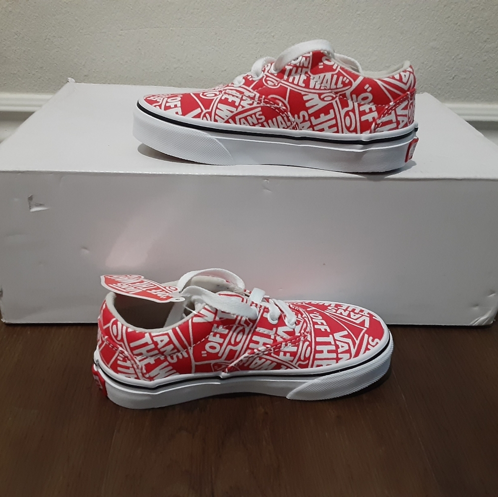 Vans - Picture 4 of 4